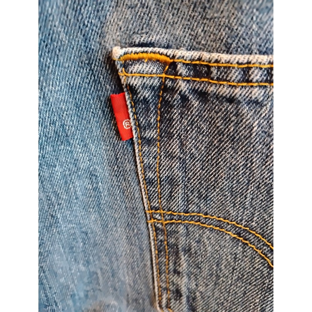 Levis 501 Original Fit Mens Jeans 32x32 Medium Wash Blue Straight Leg Button Fly - Picture 4 of 7
